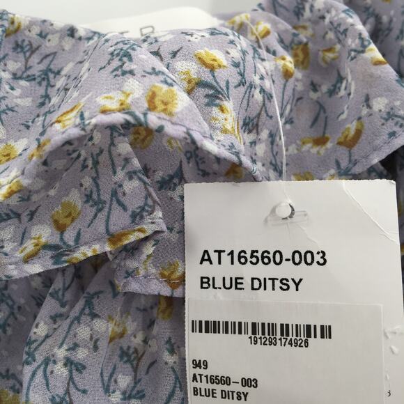 ASTR Women's Ruffle Neck Blouse Top Blue Ditsy Lavender Ruched Cuffs X-Small NWT - Picture 5 of 6